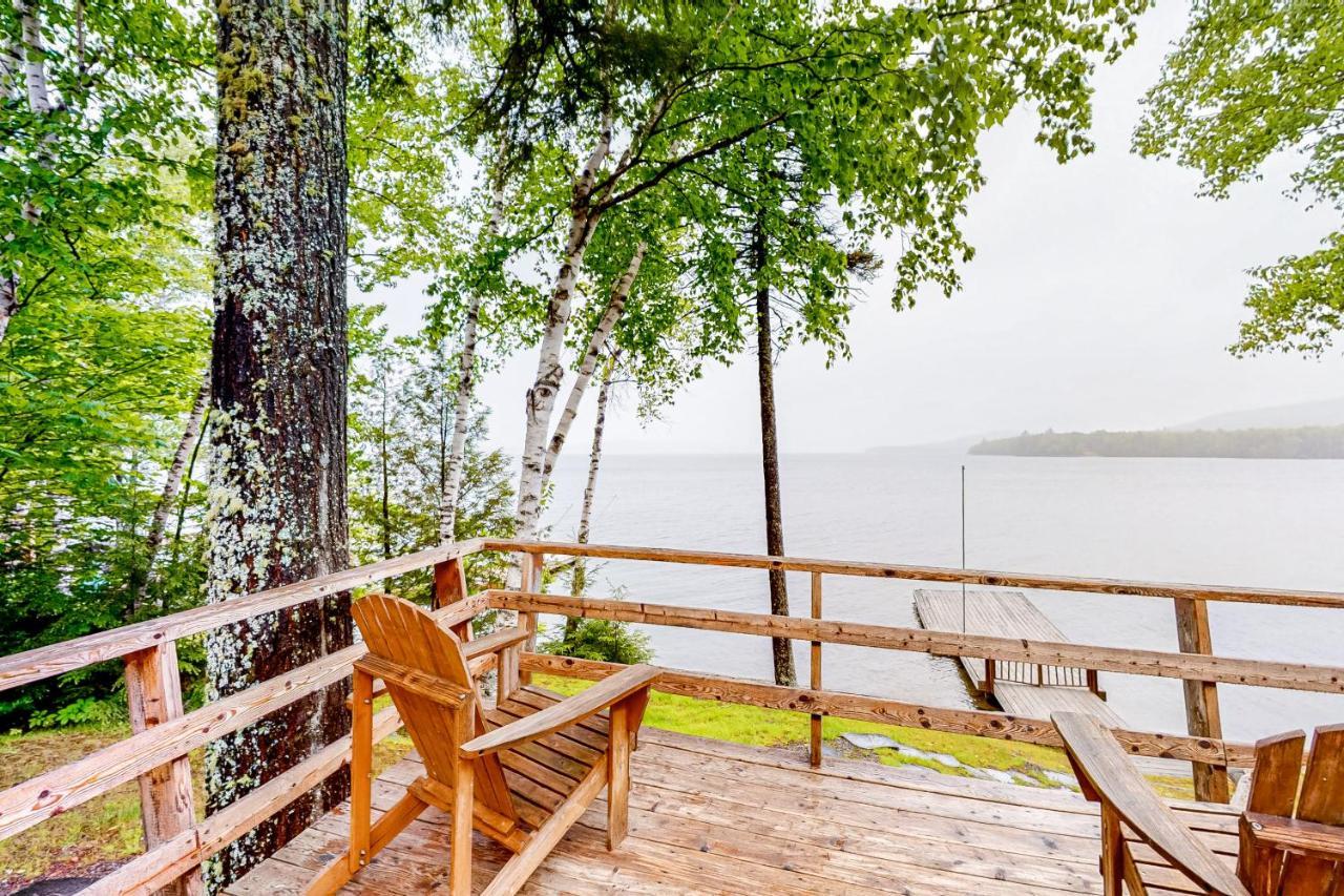 Lakefront Cabin And Cottages Грийнвил Екстериор снимка